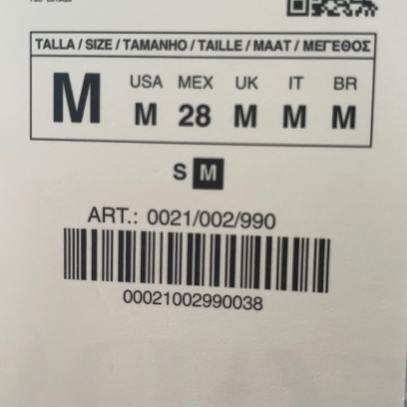 ✨NWT-Zara Limited Edition Beaded Tank Top✨ - Picture 4 of 4